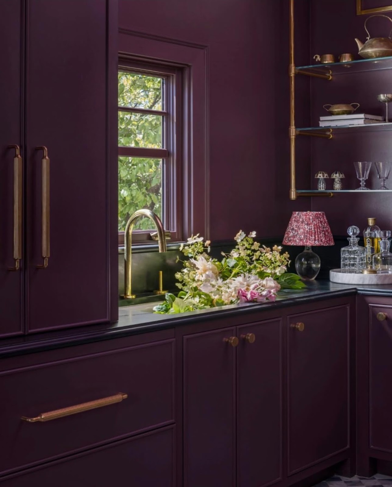 27 Black Countertops Kitchen Color Schemes » ComfyIdeas.com
