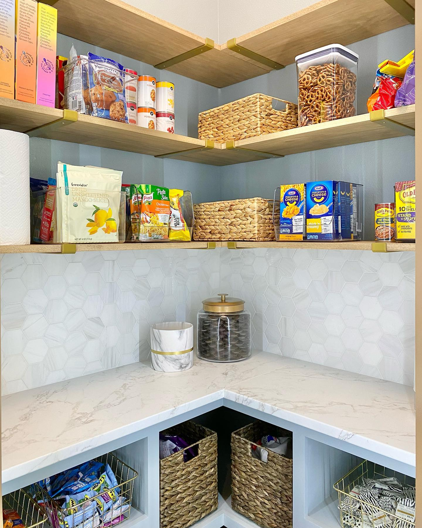 22 Genius Pantry Closet Shelving Ideas That’ll Actually Make You Want to Organize