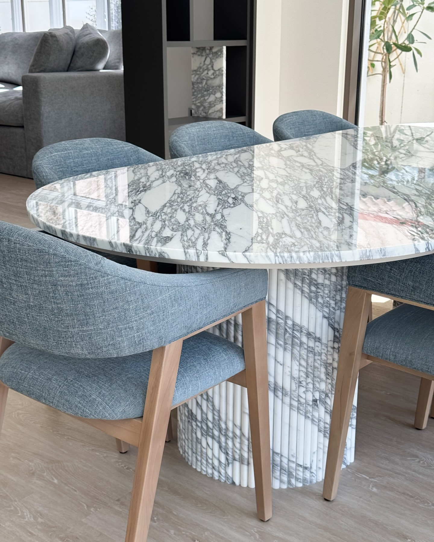 21 Grey Kitchen Dining Table Ideas