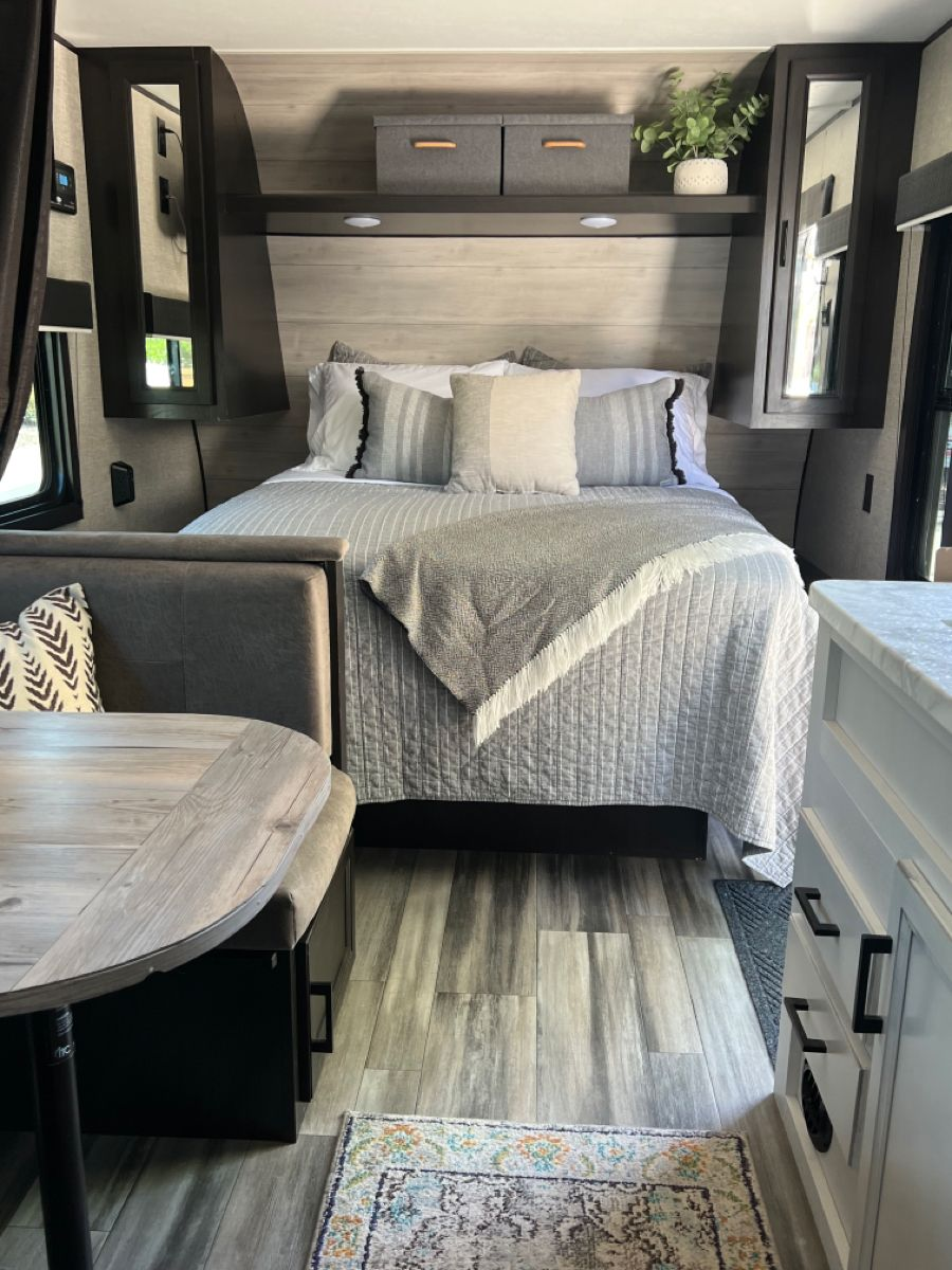 24 RV Bedroom Ideas That Actually Fix the Problems Nobody Mentions in the Brochure